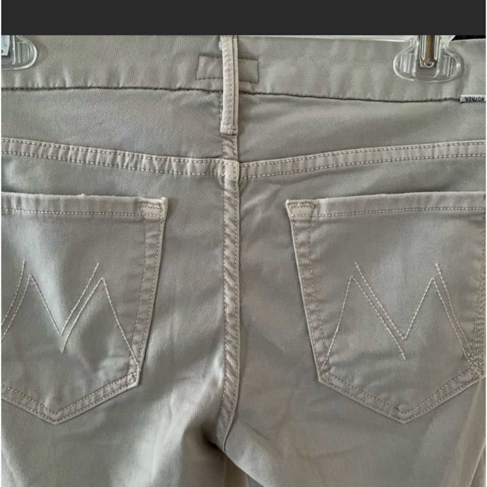 MOTHER JEANS LOOKER ANKLE FRAY